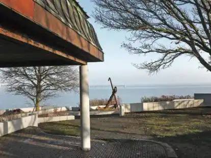 Vom  R&uuml;stringer Berg haben Besucher einen herrlichen Blick auf die Jade