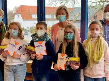 Die Jury suchte den Schulsieger aus den viel Klassensiegern aus.