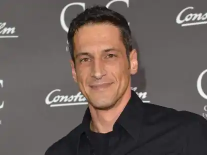 Der Comedian Mirco Nontschew starb im Alter von nur 52 Jahren. Foto: Britta Pedersen/dpa