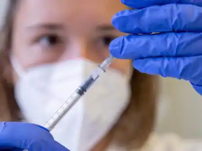 In der Praxis f&uuml;r Kinder- und Jugendmedizin am Kattewall wird zum zweiten Mal ohne Termin geboostert.