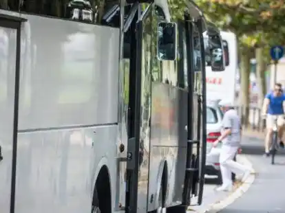 Mit dem Reisebus geht es im Juli 2022 aus dem Ammerland zum Landfrauentag in Fulda