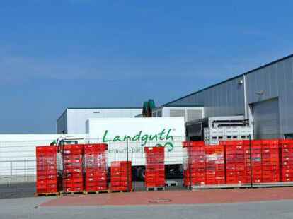 Die Firma Landguth in Riepe stellt Tiernahrung her. Ingenieur Harm Dasenbrook ist dort seit September als Ingenieur t&auml;tig.