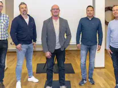 Neuer Abteilungsleiter: Hartmut Schwolow (Mitte), mit seinem Team (von links) Bernd Kinzel, Helge Cordes, Gordon Hermanni und Malte Smolna