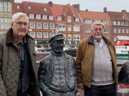 M&ouml;chten einen Kran f&uuml;r Hinni, Jan und Joke: Renko Menke und Walter Insel.