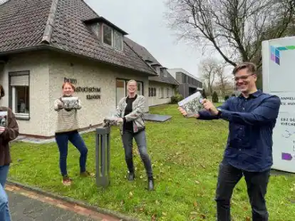 Stellten das Programm f&uuml;r 2022 vor (von links): Hanna Sch&ouml;nwandt, Heike Scharf, Martina Rambusch-Nowak und Swen Engel vom Ev. Bildungshaus Rastede.
