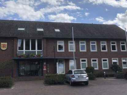 Das Rathaus in Wiefelstede: In der Kommunalpolitik wird die SPD jetzt Mandate in den Aussch&uuml;ssen einb&uuml;&szlig;en.