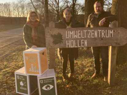 K&ouml;nnen trotz Corona-Pandemie auf ein relativ erfolgreiches Jahr zur&uuml;ckblicken: Korinna Freihof (links), neue Koordinationsleiterin des Lernstandortes Huntlosen, Gesch&auml;ftsf&uuml;hrerin Marina Becker-K&uuml;ckens und Stellvertreter Martin Brinkmann vom RUZ Hollen.