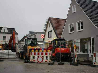 Noch ruht die Baustelle: Voraussichtlich ab dem 10. Januar wird der Oldenburgisch-Ostfriesische Wasserverband die Arbeiten am Wempeplatz in Elsfleth wieder aufnehmen.