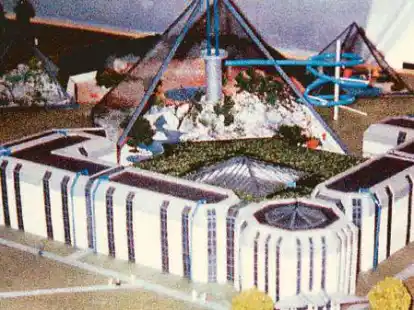 Das Modell des Tropenparks. Der Planer hatte zeitgleich mit Garrel und Friesoythe verhandelt.