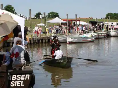 Das Hafenfest in  Absersiel soll am 28. Mai gefeiert werden &ndash; auch wieder mit Helgol&auml;nder B&ouml;rtebooten.