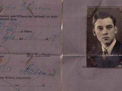 Fast 72 Jahre alt ist dieser F&uuml;hrerschein von Ex-Landrat Hermann Bokelmann.