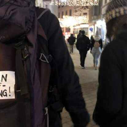 Die Gegner der Corona-Schutzma&szlig;nahmen wollen eine Impfpflicht verhindern. Sie wollen sich jedoch auch nicht an rechtsstaatliche Regeln halten.