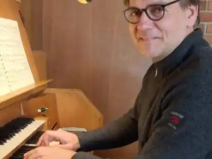 Sorgt seit f&uuml;nf Jahren f&uuml;r die Musik an der Orgel der Johanneskirche in Kreyenbr&uuml;ck: Matthias Probst