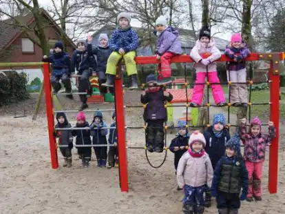 Eine neue Spielattraktion durften die M&auml;dchen und Jungen aus dem Ganderkeseer Kindergarten Birkenhof nach der Weihnachtspause in Beschlag nehmen.