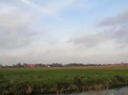 Hat in wenigen Jahrzehnten mehrere menschengemachte Umw&auml;lzungen hinter sich: das Freepsumer Meer.