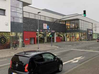 W&auml;hrend sich Kaufland inzwischen etabliert hat, stehen etliche Mall-Shops im Carr&eacute; Cloppenburg seit l&auml;ngerer Zeit leer.
