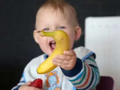 Was wollen Babys und Kleinkinder mitteilen? Wie Eltern die Zeichen und Gesten richtig deuten, erkl&auml;rt Erika Butzmann in einem VHS-Kurs.