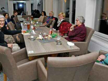 Aufnahme von November: &bdquo;D&ouml;tlingen liest ein Buch und schnackt dar&uuml;ber&ldquo; im Landhotel D&ouml;tlingen