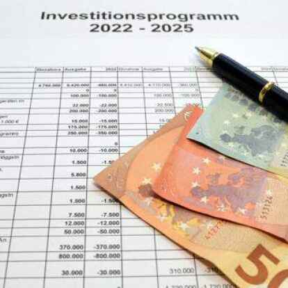 Ausgaben auf Rekordniveau: Im Haushaltsentwurf f&uuml;r das Jahr 2022 und die Finanzplanungsjahre 2023 bis 2025 hat die Gemeindeverwaltung Investitionen in H&ouml;he von 59 Millionen eingeplant.