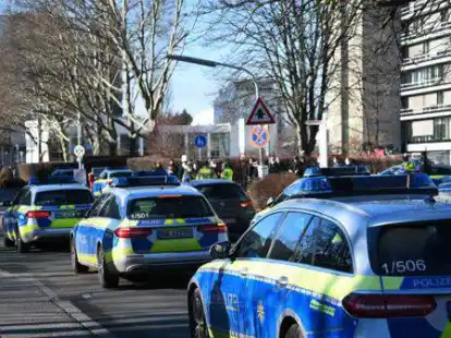 Gro&szlig;einsatz in Heidelberg: Im Bereich der Universit&auml;t soll es zu einem Amoklauf gekommen sein.