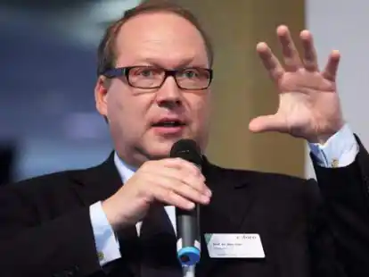 Max Otte, Chef der erzkonservativen Werte-Union, will f&uuml;r die AfD um das Amt des Bundespr&auml;sidenten kandidieren.