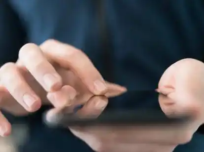 In einer Nachrichtendienstgruppe sollen zwei 19-J&auml;hrige aus Cappeln offenbar zu Gewalt gegen eine Mitarbeiterin des Landkreises aufgerufen haben.