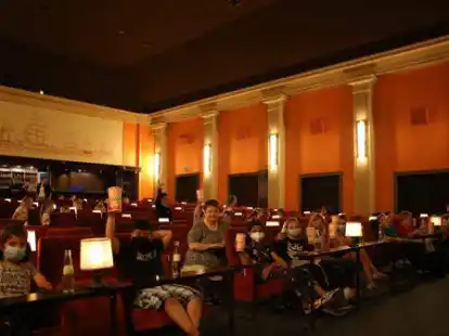 Die B&ouml;ning-Stiftung unterst&uuml;tzte die Sanierung des Centraltheaters Brake mit einer Summe von rund 380.000 Euro. Veranstaltungen sind nun wieder m&ouml;glich.