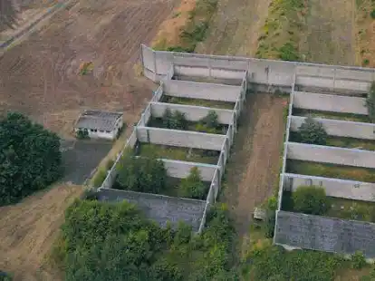 Auf der ehemaligen Bundeswehrstandortschie&szlig;anlage in Ahlhorn entsteht das Jagdliche Ausbildungszentrum Ahlhorner Heide. Dahinter stehen die Kreisj&auml;gerschaften Cloppenburg und Vechta.