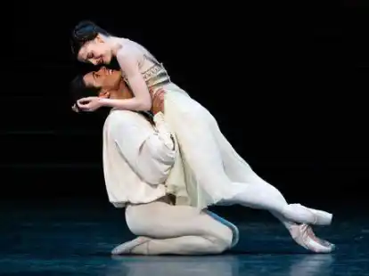 Stars der Klassikwelt so nah wie nie zuvor: In der stilvollen Atmosph&auml;re des UCI-Kinosaals wird das Ballett &bdquo;Romeo und Julia&ldquo; gezeigt.