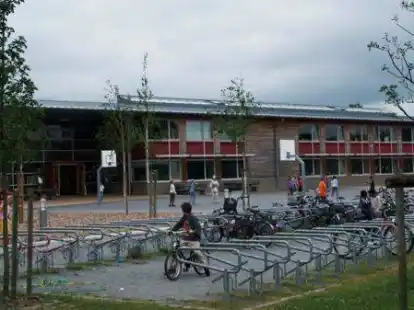 100.000 Euro m&ouml;chte der Finanzausschuss f&uuml;r kurzfristige Umbauma&szlig;nahmen an der Comenius Schule Berne in den Haushalt einstellten.