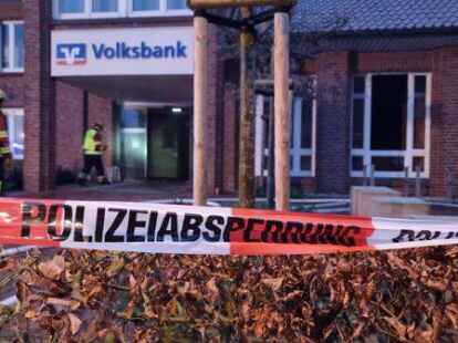 In Holdorf haben Panzerknacker versucht, einen Geldautomaten in die Luft zu sprengen.