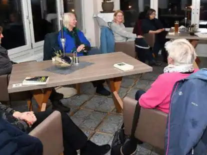 Im Landhotel in D&ouml;tlingen: Dort wurde &uuml;ber das Buch &bdquo;Der gro&szlig;e Mealnes&ldquo; gesprochen.