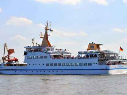 Die &bdquo;Baltrum I&ldquo; auf der Fahrt zwischen Festland und Insel. Schiffsmechaniker werden hier genauso wie auf den anderen Schiffen der Reederei-Flott gebraucht. Bild: Baltrum-Linie