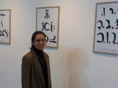 Die Oldenburger K&uuml;nstlerin Tinoosh Kiyani Razi vermittelt mit einer Ausstellung im K&uuml;stenmuseum Zugang zur iranischen Kultur.