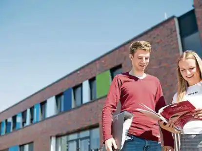 Studierende an der Jade Hochschule in Elsfleth