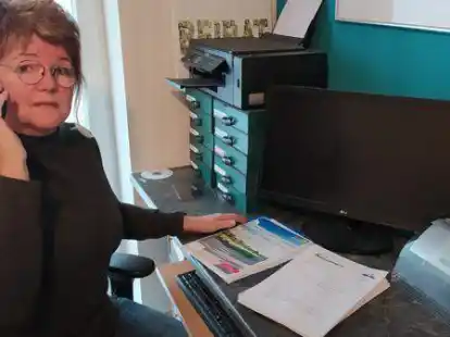 Ratsfrau Claudia Cornelius macht sich Hoffnung, dass ihr Hof und Wohnhaus in Blexerwisch beim n&auml;chsten Breitband-Ausbauprojekt schnelles Internet erhalten.