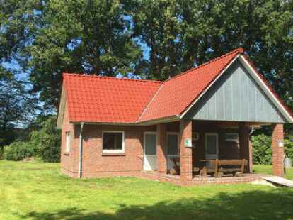 Mit 53.000 Euro gef&ouml;rdert: Das &bdquo;Dorfplatzh&auml;uschen&ldquo; in Osterscheps.