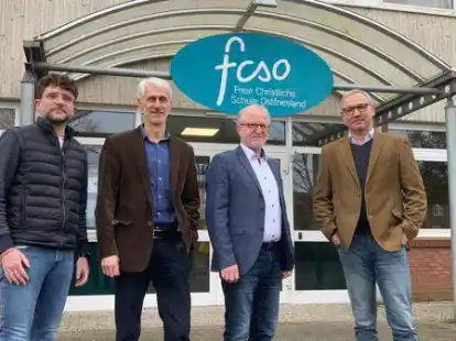 Stellten ihre Pl&auml;ne f&uuml;r Moordorf vor (v.l.): Marko Abbas, Kurt Plagge, Konrad Huismann und Christian Hunsmann.