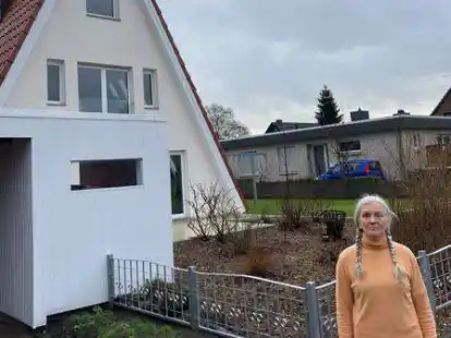 Das Haus links bekommt eine Solaranlage, das rechts nicht: Denn dann h&auml;tte Nicola Schr&ouml;der (Bild) mit ihrem Mann ein Gewerbe anmelden m&uuml;ssen.