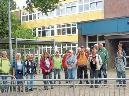 Es wird wieder gewandert: Das Angebot &bdquo;Wandern im VfL&ldquo;, hier ein Bild vom Start im Fr&uuml;hjahr 2021, beginnt am kommenden Dienstag.