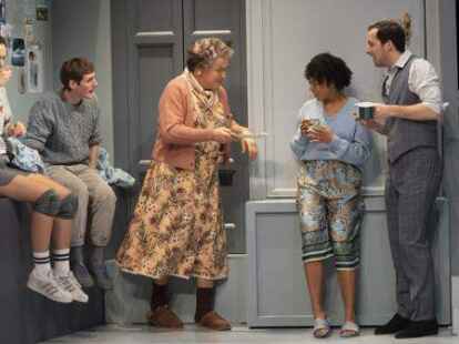 Die Premiere von &bdquo;Rico, Oskar und die Tieferschatten&ldquo; hinterlie&szlig; ein begeistertes Publikum in allen Altersklassen zwischen acht und 80 Jahren.