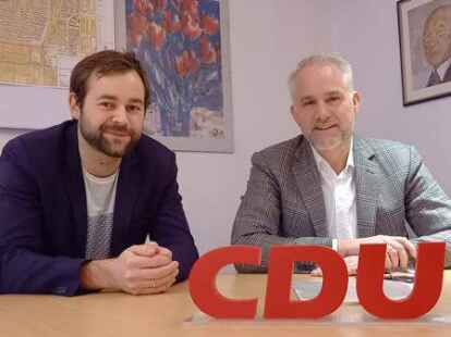 Stellten vor, wo die Emder CDU Akzente setzten will: Kreisvorsitzender Wilke Held (rechts) und Fraktionschef Gerold Verlee. Bild: