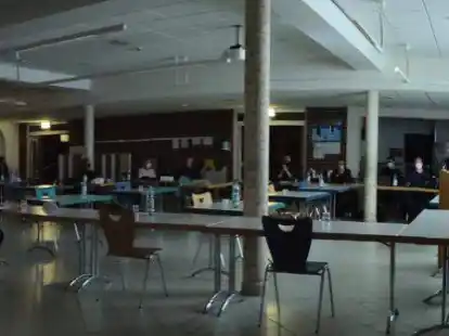 Da ging das Licht aus: &Auml;hnlich dunkel wie der Sitzungsraum in der IGS-Mensa blieben die Ideen aus Politik und Verwaltung.