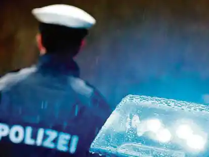 Die Polizei wurde zu einem Unfall auf der A28 zwischen Hude und Hatten gerufen (Symbolbild).