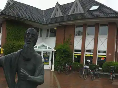 Der neue Teil des Johanneshauses soll saniert werden, der hintere Teil wird abgerissen.