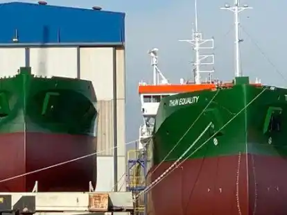 Die Ferus Smit Werft baut in Leer Schiffe.