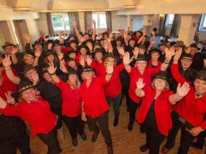 Begeisterte Linedancer: die &bdquo;Heel Jacks&ldquo; aus Hatten und Hude.
