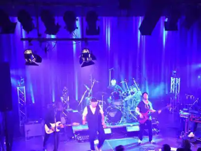 True Collins: Am Freitag, 2. September,  wird die Band zusammen mit der Brass Connection auf der Westersteder B&uuml;hne stehen.