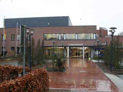 Hier k&ouml;nnten Fachkr&auml;fte knapp werden, wenn in Leer eine Neurologie entsteht: das Klinikzentrum Westerstede.