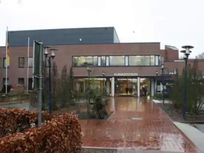 Hier k&ouml;nnten Fachkr&auml;fte knapp werden, wenn in Leer eine Neurologie entsteht: das Klinikzentrum Westerstede.